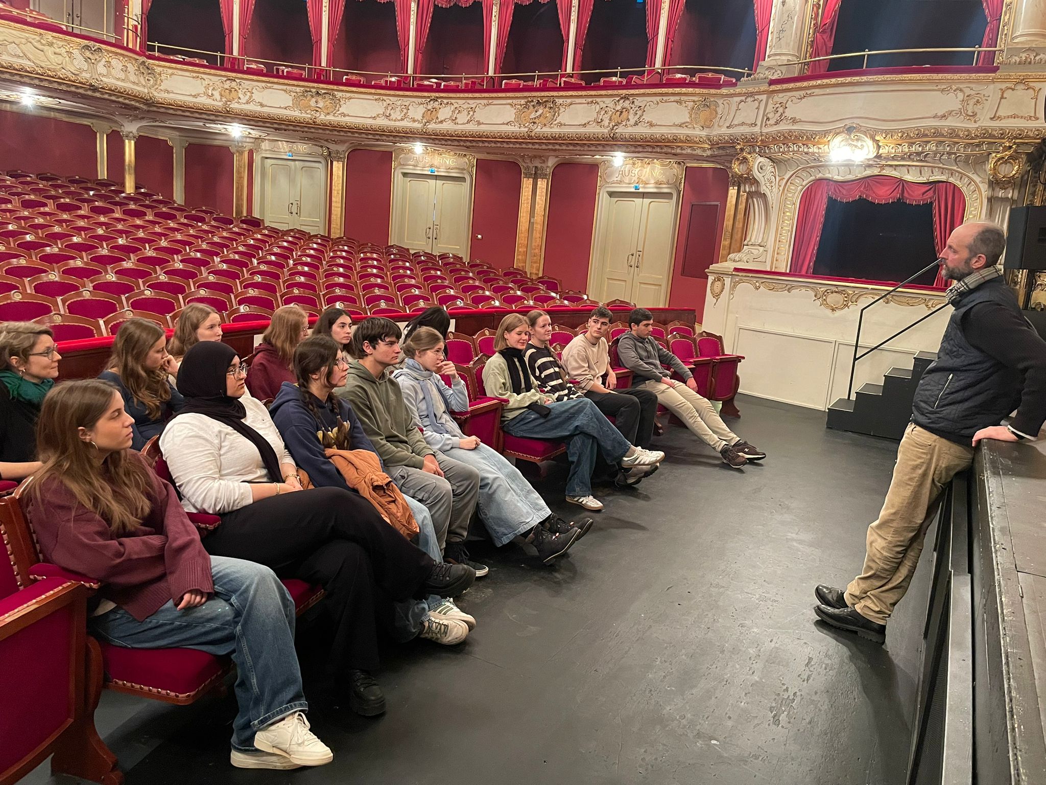 PHOTO-2025-12-05-13-33-49 3